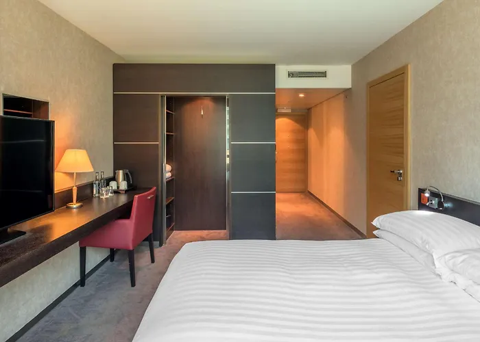 Hilton Geneva Hotel And Conference Centre