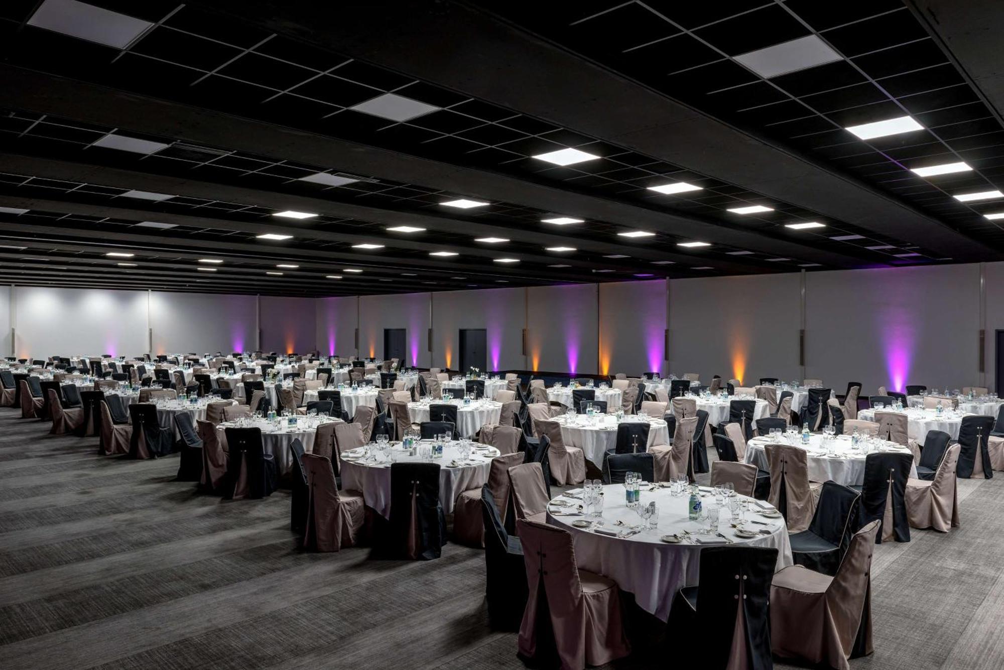 Hilton Geneva And Conference Centre 4*