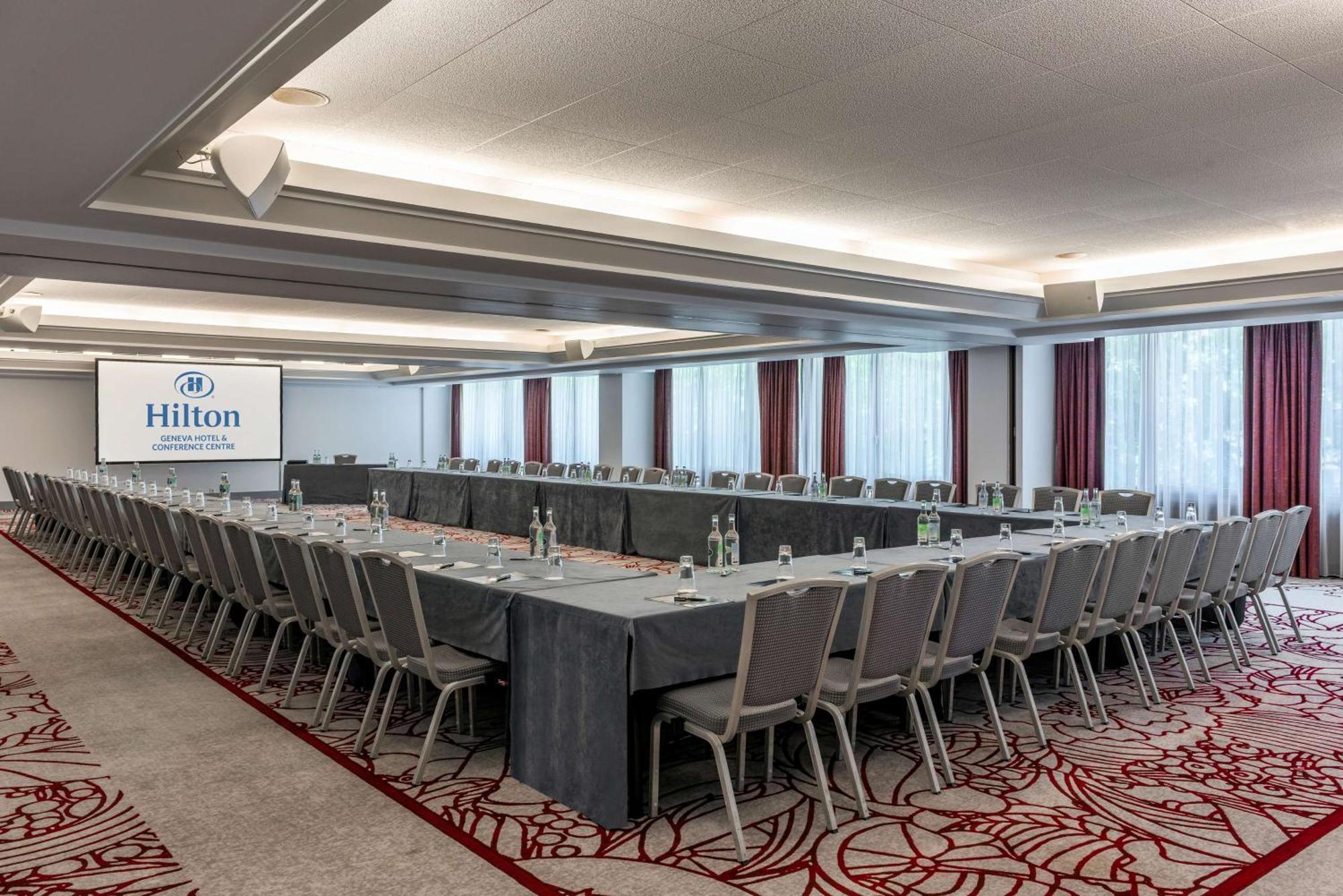Hilton Geneva And Conference Centre 4* Le Grand Saconnex