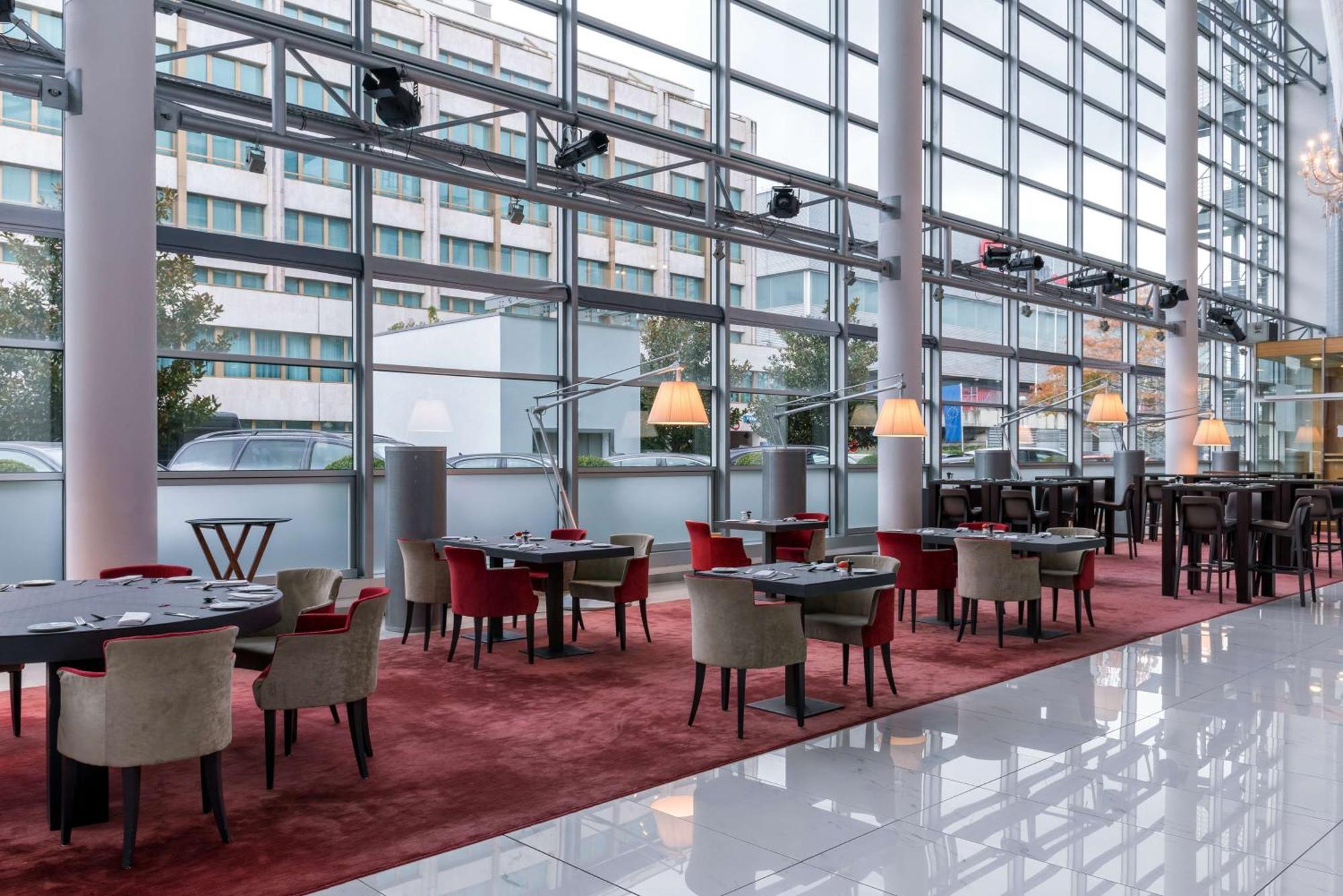Hilton Geneva And Conference Centre Hotel Le Grand Saconnex