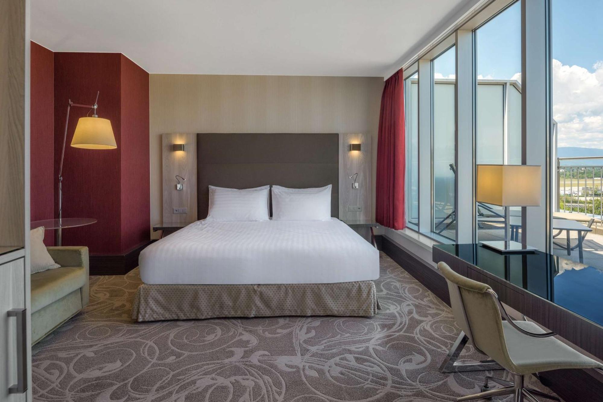 Hotel Hilton Geneva And Conference Centre