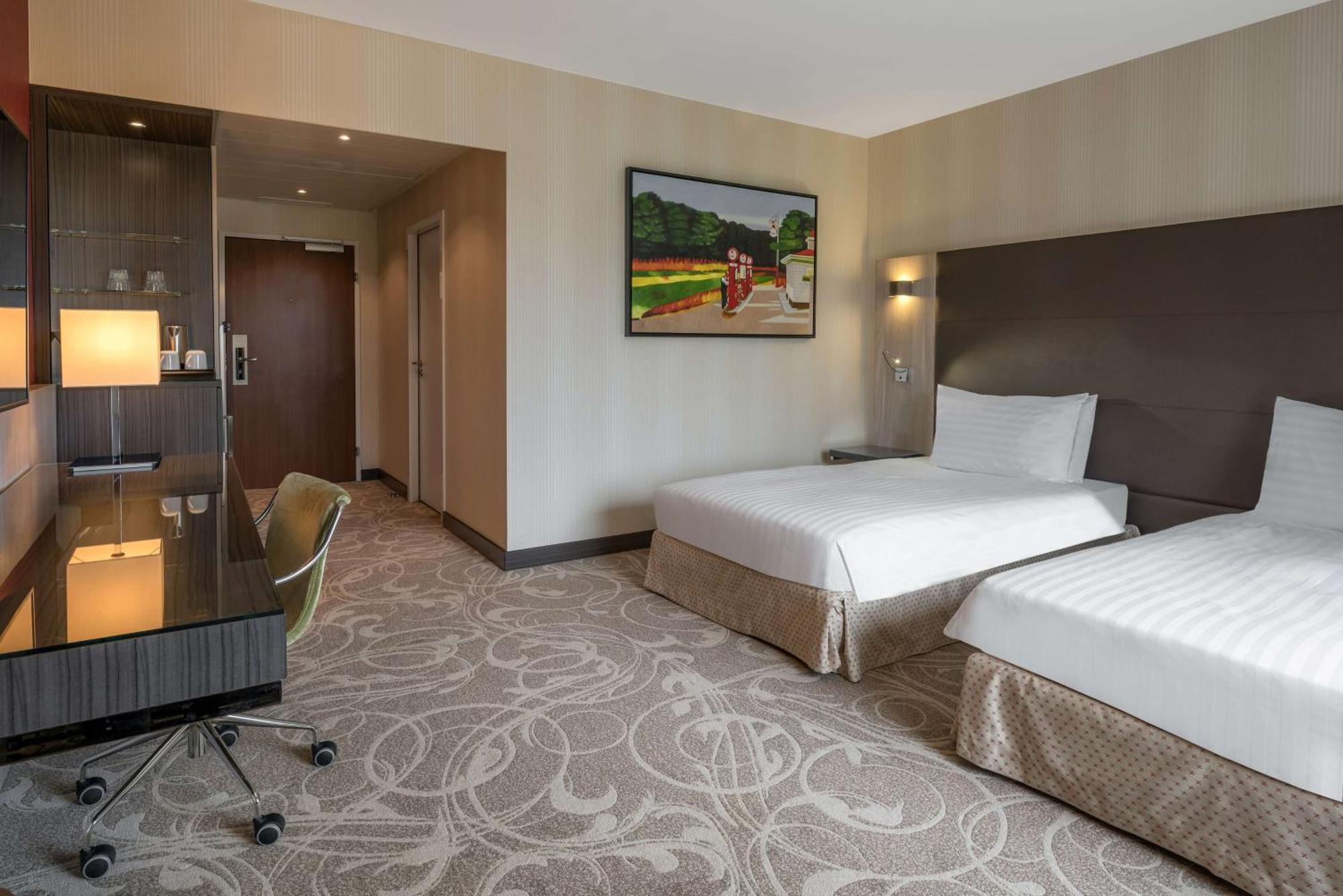 Hotel Hilton Geneva And Conference Centre Le Grand Saconnex