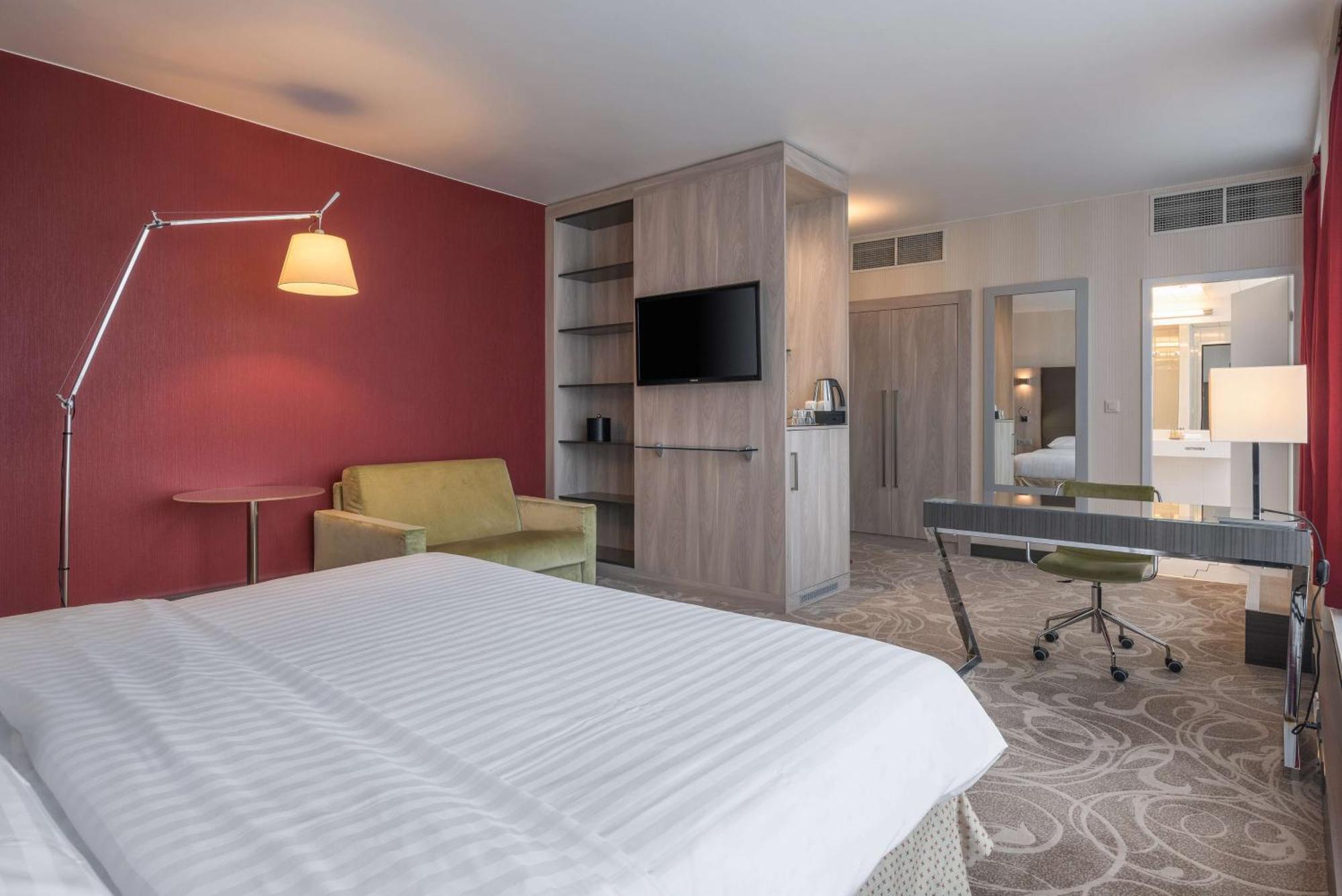 Hilton Geneva And Conference Centre